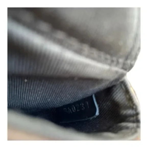 Louis Vuitton Christopher Monogram Waist Bum Bag see photos - Picture 4 of 7